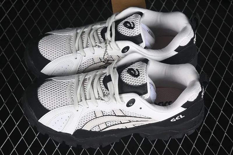 All Categories Asics Asics Series Asics Gel-Truck 1203A714-020